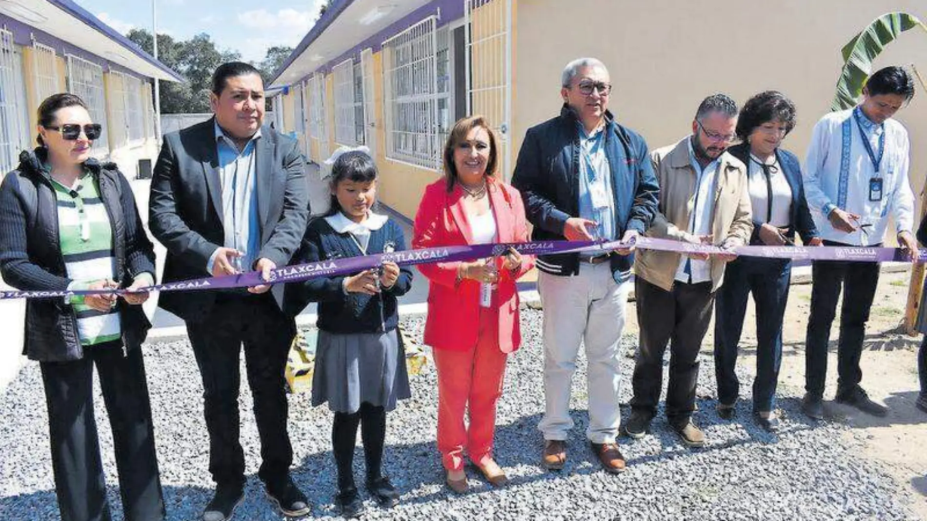 En la inauguración de la escuela “Pioquinto Tlilayatzi” 2